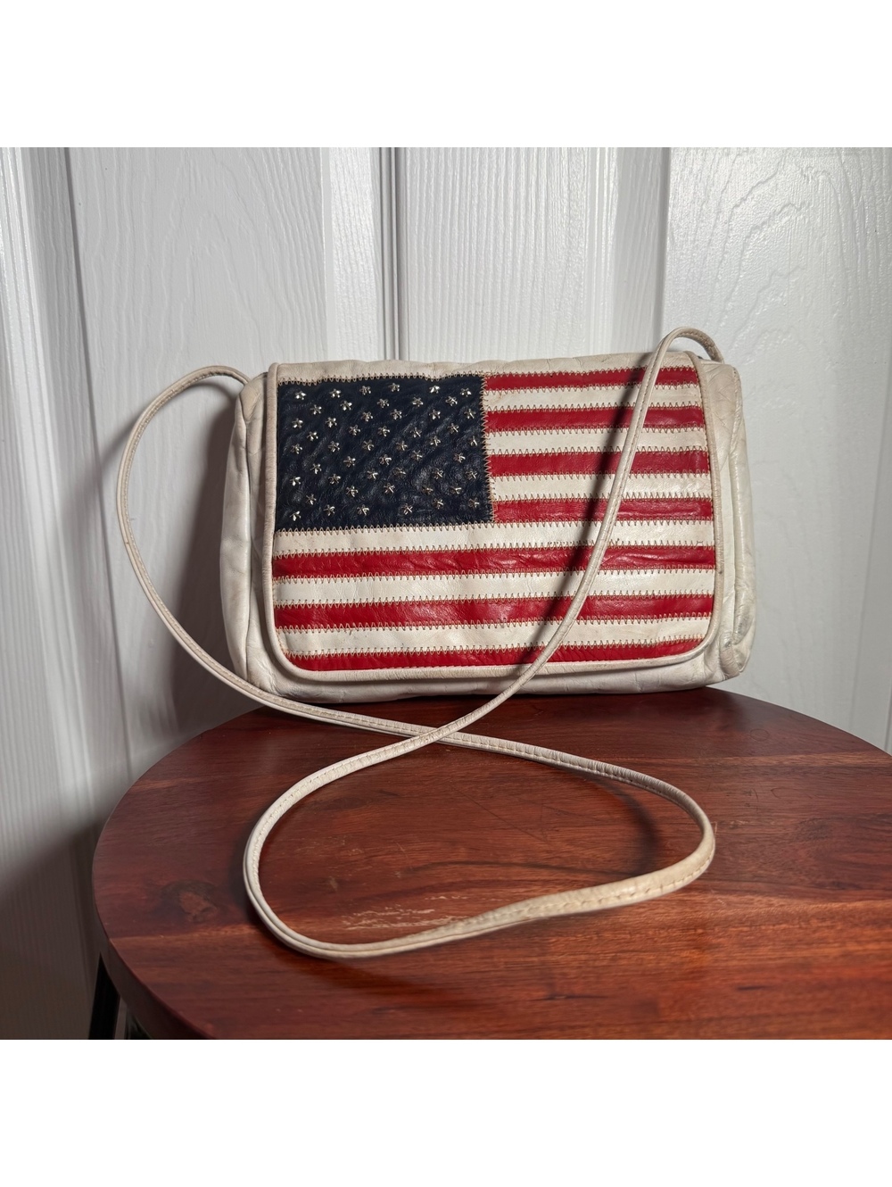 Vintage USA Colors Genuine Leather American Flag White Shoulder Crossbody Purse